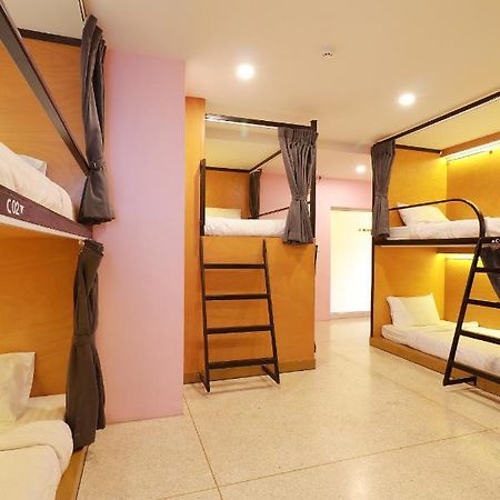 Le Light House & Hostel شيانغ ماي المظهر الخارجي الصورة