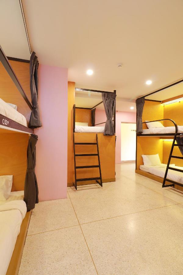Le Light House & Hostel شيانغ ماي المظهر الخارجي الصورة