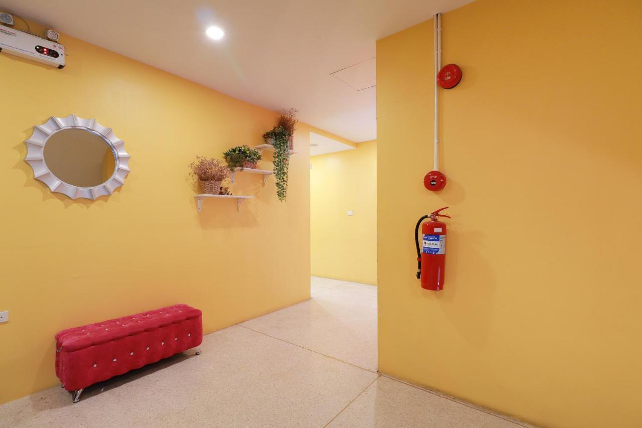 Le Light House & Hostel شيانغ ماي المظهر الخارجي الصورة